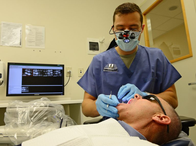 دندانپزشکی در ایتالیا